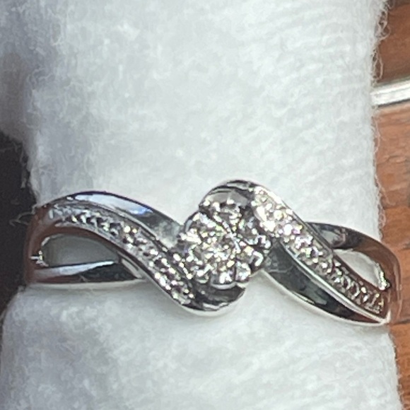 Sterling Silver & Diamond Ring – Size‎ 11.5 - Picture 6 of 10